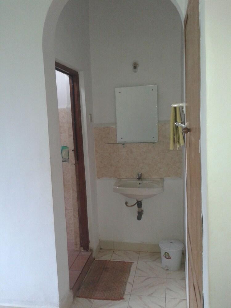Astoria Hotel Parra Kültér fotó